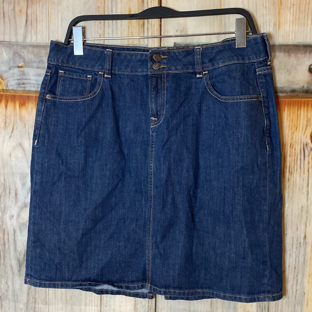 ❤️5 for $20❤️Old Navy Denim Midi Skirt - Blue